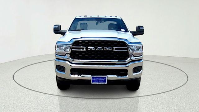 2024 Ram 2500 Tradesman Regular Cab 4x4 8' Box