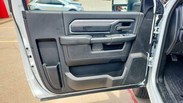2024 Ram 2500 Tradesman Regular Cab 4x4 8' Box