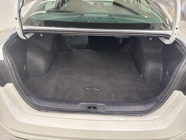 2025 Nissan Altima SV FWD