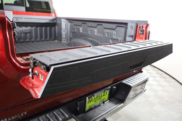 2026 GMC Sierra 2500HD Crew Cab, Standard Bed, SLT, 4WD