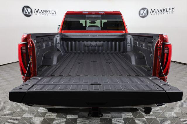 2026 GMC Sierra 2500HD Crew Cab, Standard Bed, SLT, 4WD