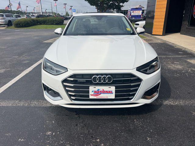 2022 Audi A4 Premium 40 TFSI quattro S tronic
