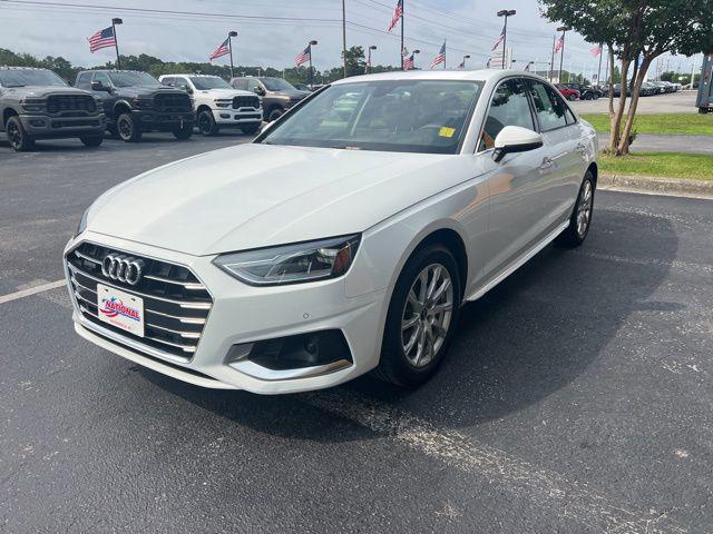 2022 Audi A4 Premium 40 TFSI quattro S tronic