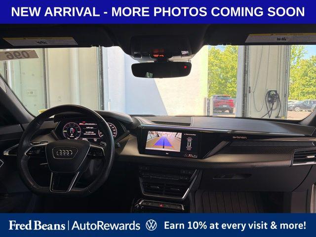 2023 Audi e-tron GT Premium Plus quattro