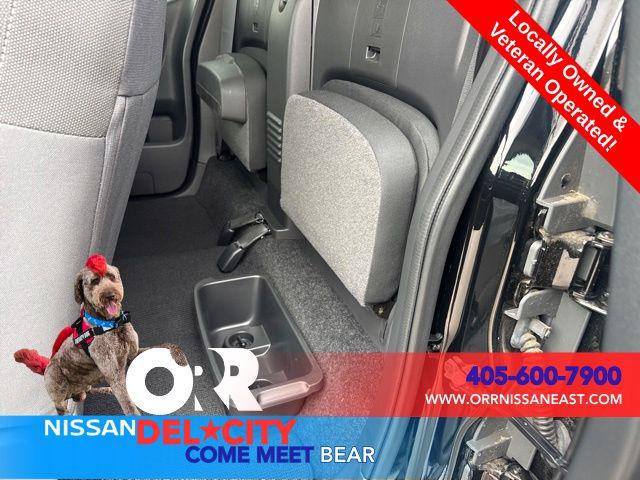 2025 Nissan Frontier King Cab SV 4x2