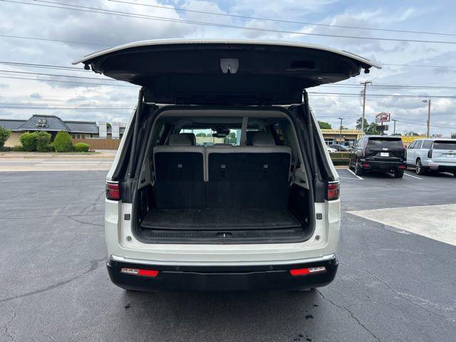 2022 Jeep Wagoneer Series III 4x4