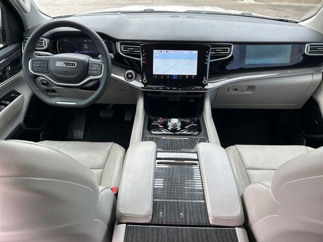 2022 Jeep Wagoneer Series III 4x4