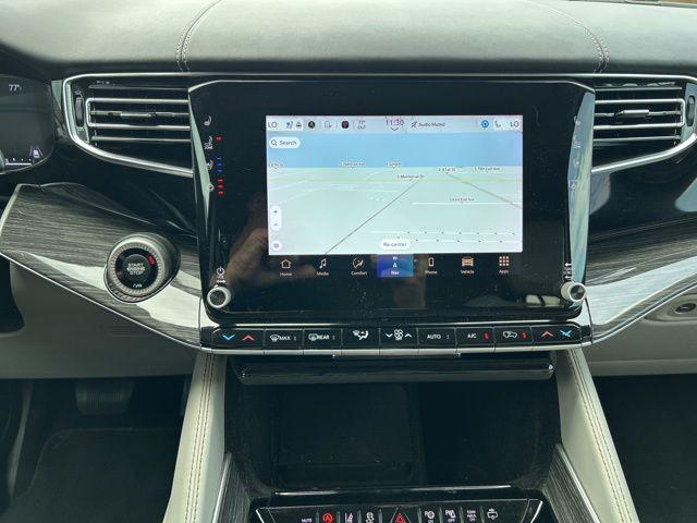 2022 Jeep Wagoneer Series III 4x4