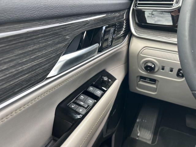 2022 Jeep Wagoneer Series III 4x4