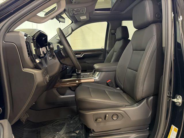 2026 Chevrolet Silverado 1500 4WD Crew Cab Short Bed LT Trail Boss
