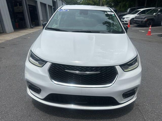 2024 Chrysler Pacifica Hybrid Select