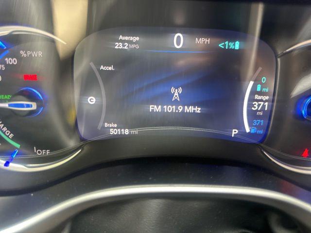 2024 Chrysler Pacifica Hybrid Select