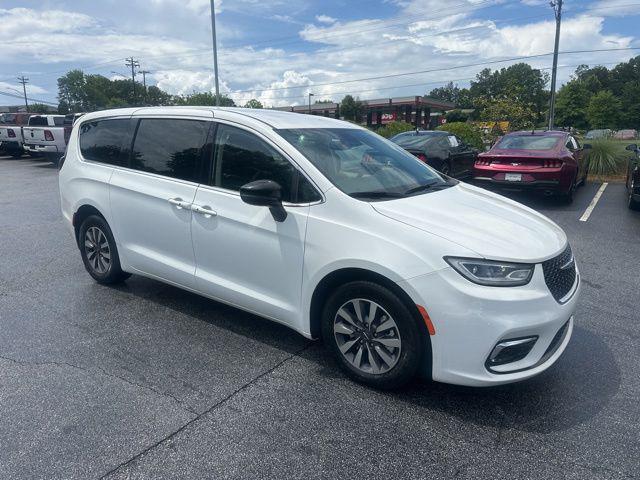 2024 Chrysler Pacifica Hybrid Select for sale in Stone Mountain, GA