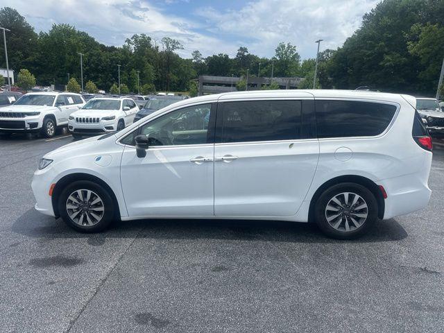 2024 Chrysler Pacifica Hybrid Select