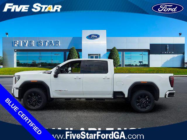 2025 GMC Sierra 2500HD 4WD Crew Cab Standard Bed AT4