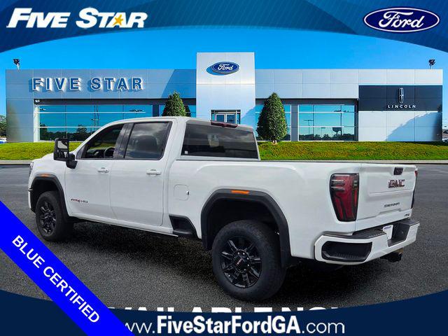2025 GMC Sierra 2500HD 4WD Crew Cab Standard Bed AT4