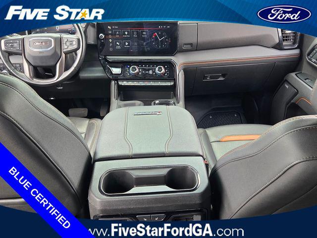 2025 GMC Sierra 2500HD 4WD Crew Cab Standard Bed AT4