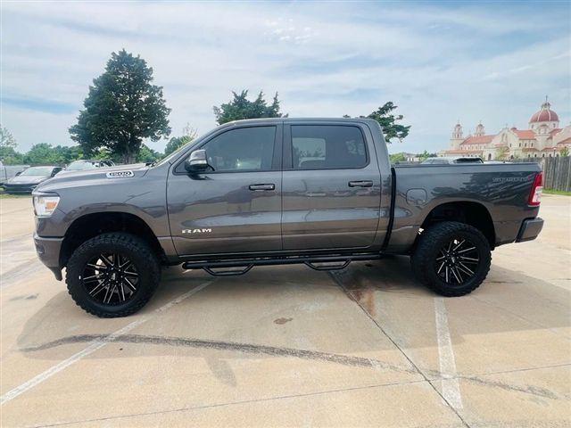 2022 Ram 1500 Lone Star Crew Cab 4x4 5'7" Box