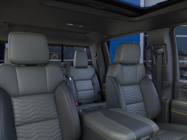 2026 Chevrolet Silverado 2500HD Crew Cab, Standard Bed, XR2, 4WD