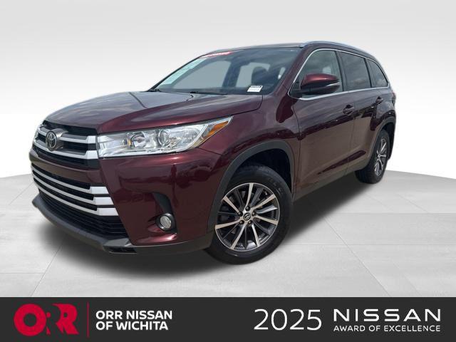 2019 Toyota Highlander XLE for sale in Wichita, KS