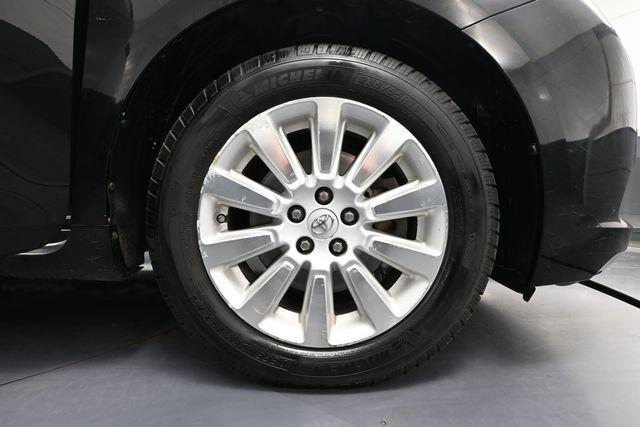 2015 Toyota Sienna XLE 7 Passenger