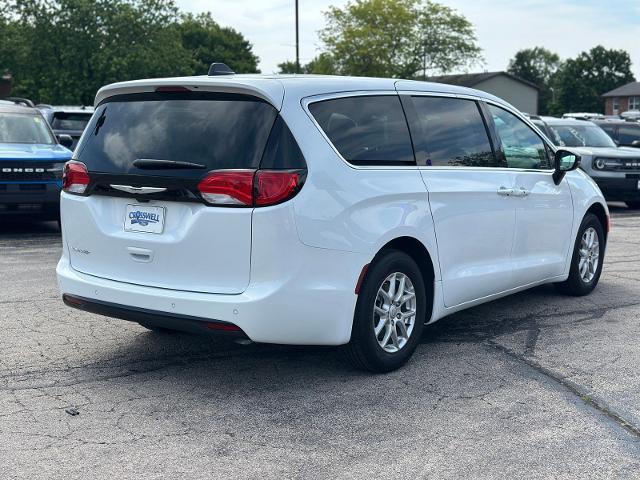 2026 Chrysler Voyager LX