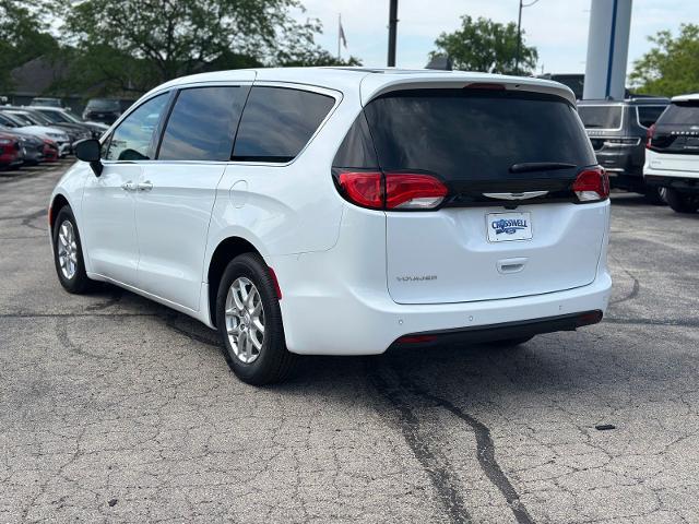 2026 Chrysler Voyager LX