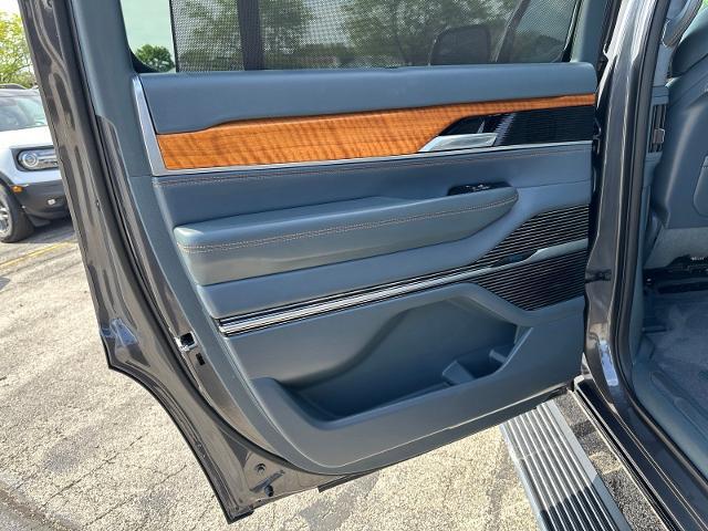 2022 Jeep Grand Wagoneer Series II 4x4