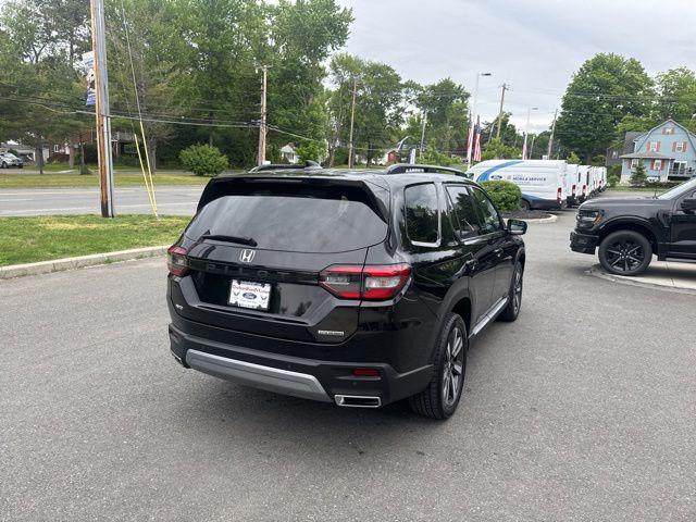 2023 Honda Pilot AWD Touring