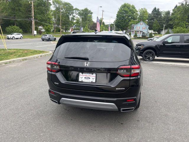 2023 Honda Pilot AWD Touring