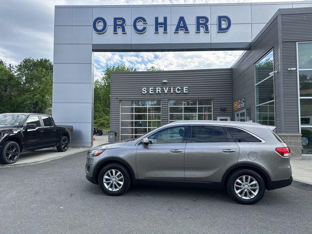 2016 Kia Sorento 2.4L LX