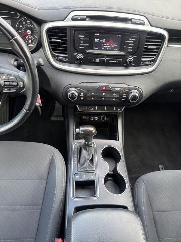 2016 Kia Sorento 2.4L LX