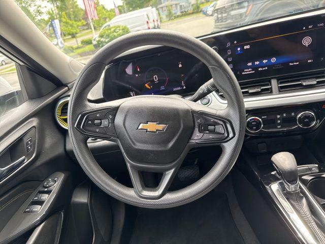 2024 Chevrolet Trax FWD LT