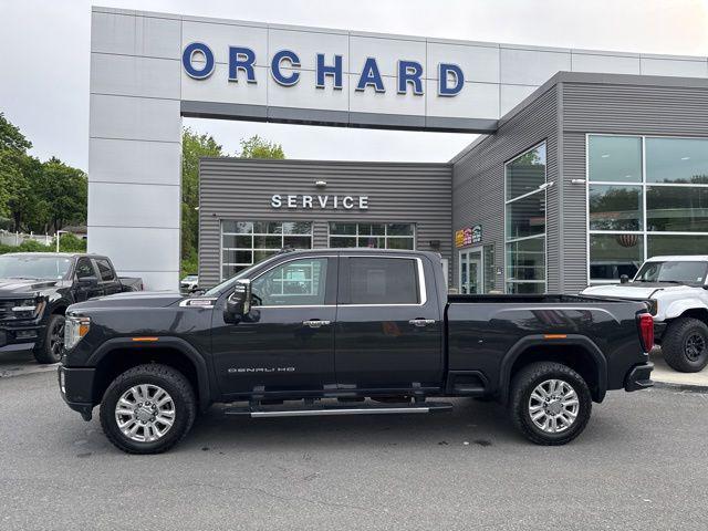 2020 GMC Sierra 2500HD 4WD Crew Cab Standard Bed Denali
