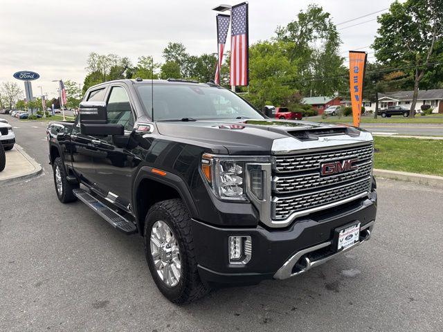 2020 GMC Sierra 2500HD 4WD Crew Cab Standard Bed Denali