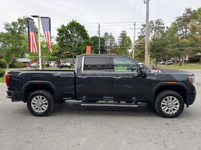 2020 GMC Sierra 2500HD 4WD Crew Cab Standard Bed Denali