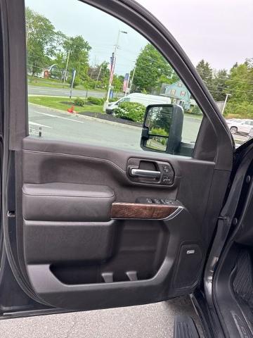 2020 GMC Sierra 2500HD 4WD Crew Cab Standard Bed Denali