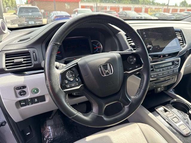 2021 Honda Pilot AWD Touring 8 Passenger