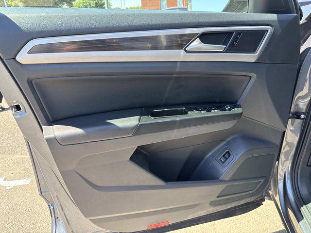 2019 Volkswagen Atlas 3.6L V6 SE w/Technology