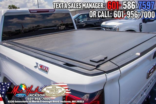 2023 GMC Sierra 1500 4WD Crew Cab Short Box SLT