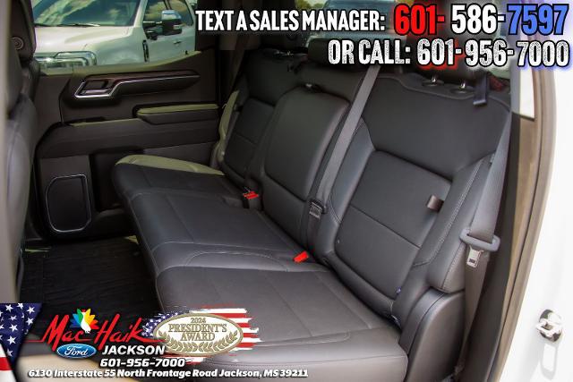 2023 GMC Sierra 1500 4WD Crew Cab Short Box SLT
