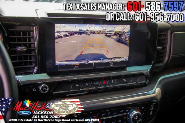 2023 GMC Sierra 1500 4WD Crew Cab Short Box SLT