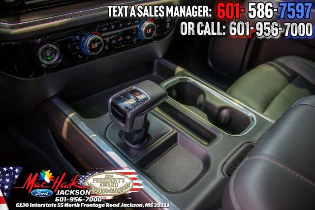 2023 GMC Sierra 1500 4WD Crew Cab Short Box SLT