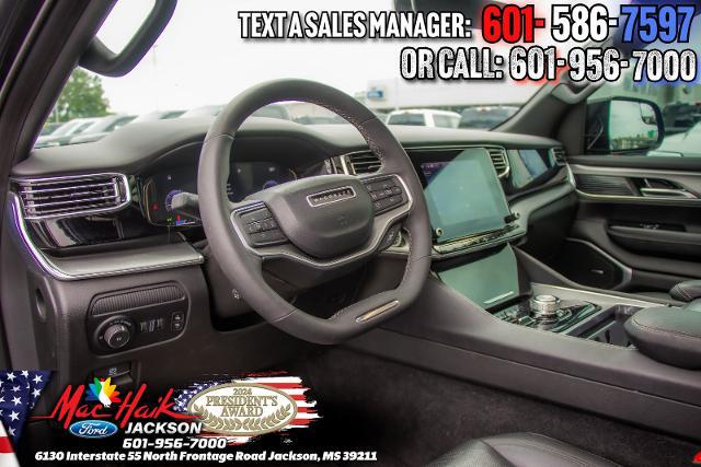 2023 Jeep Wagoneer Series II Carbide 4x4