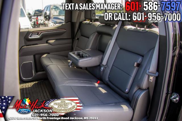 2025 GMC Sierra 1500 4WD Crew Cab Short Box SLT