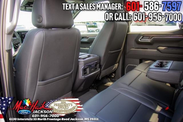 2025 GMC Sierra 1500 4WD Crew Cab Short Box SLT