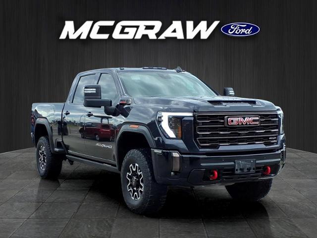 2024 GMC Sierra 2500HD 4WD Crew Cab Standard Bed AT4X