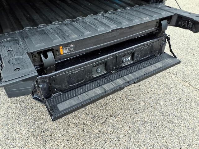 2024 GMC Sierra 2500HD 4WD Crew Cab Standard Bed AT4X