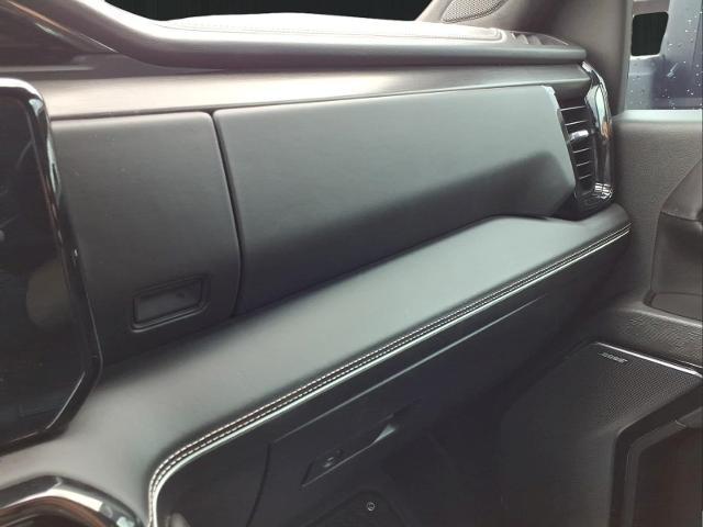 2024 GMC Sierra 2500HD 4WD Crew Cab Standard Bed AT4X