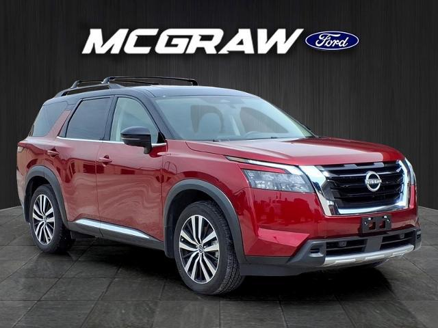 2025 Nissan Pathfinder Platinum FWD
